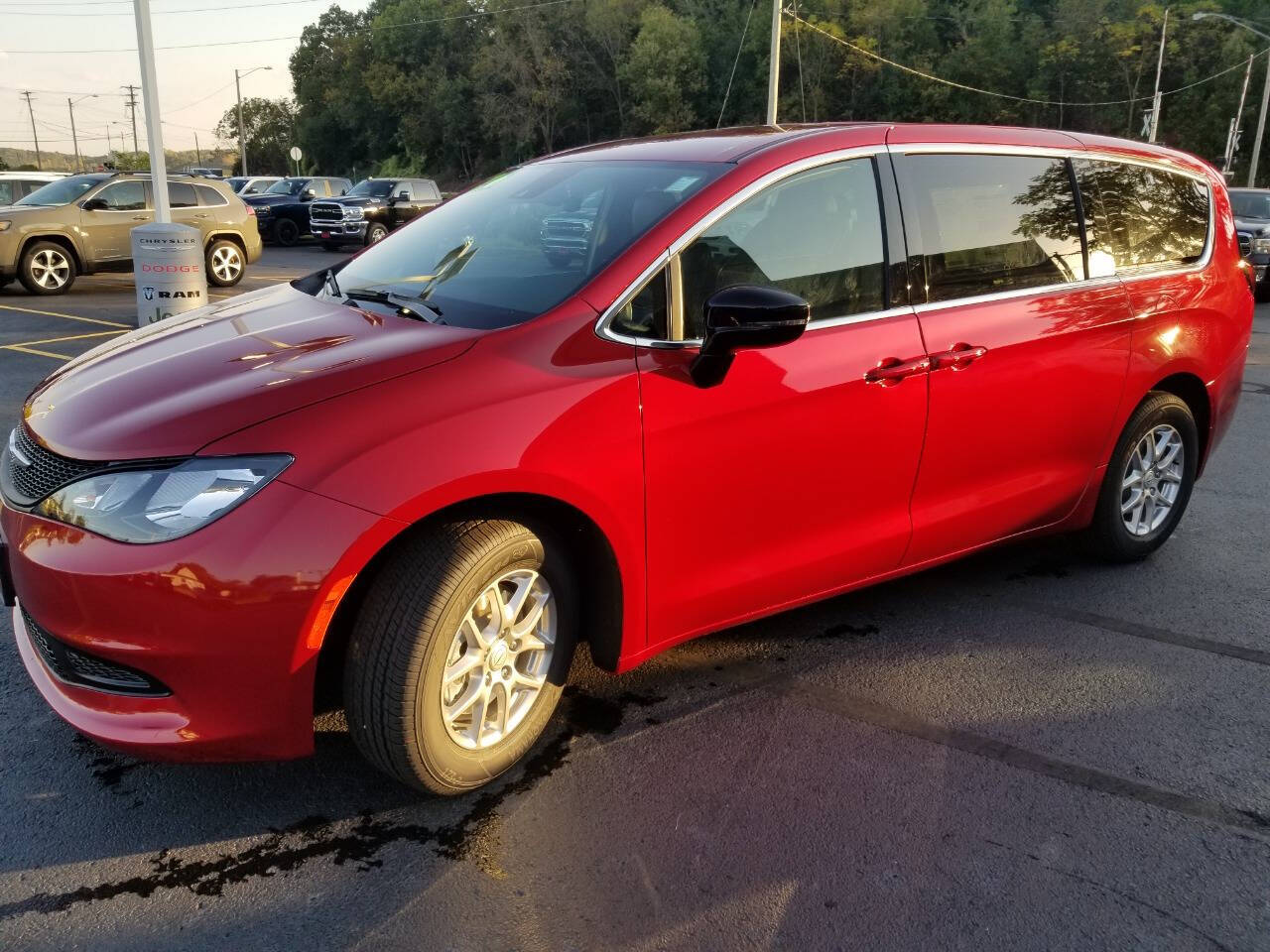2026 Chrysler Voyager LX photo 2