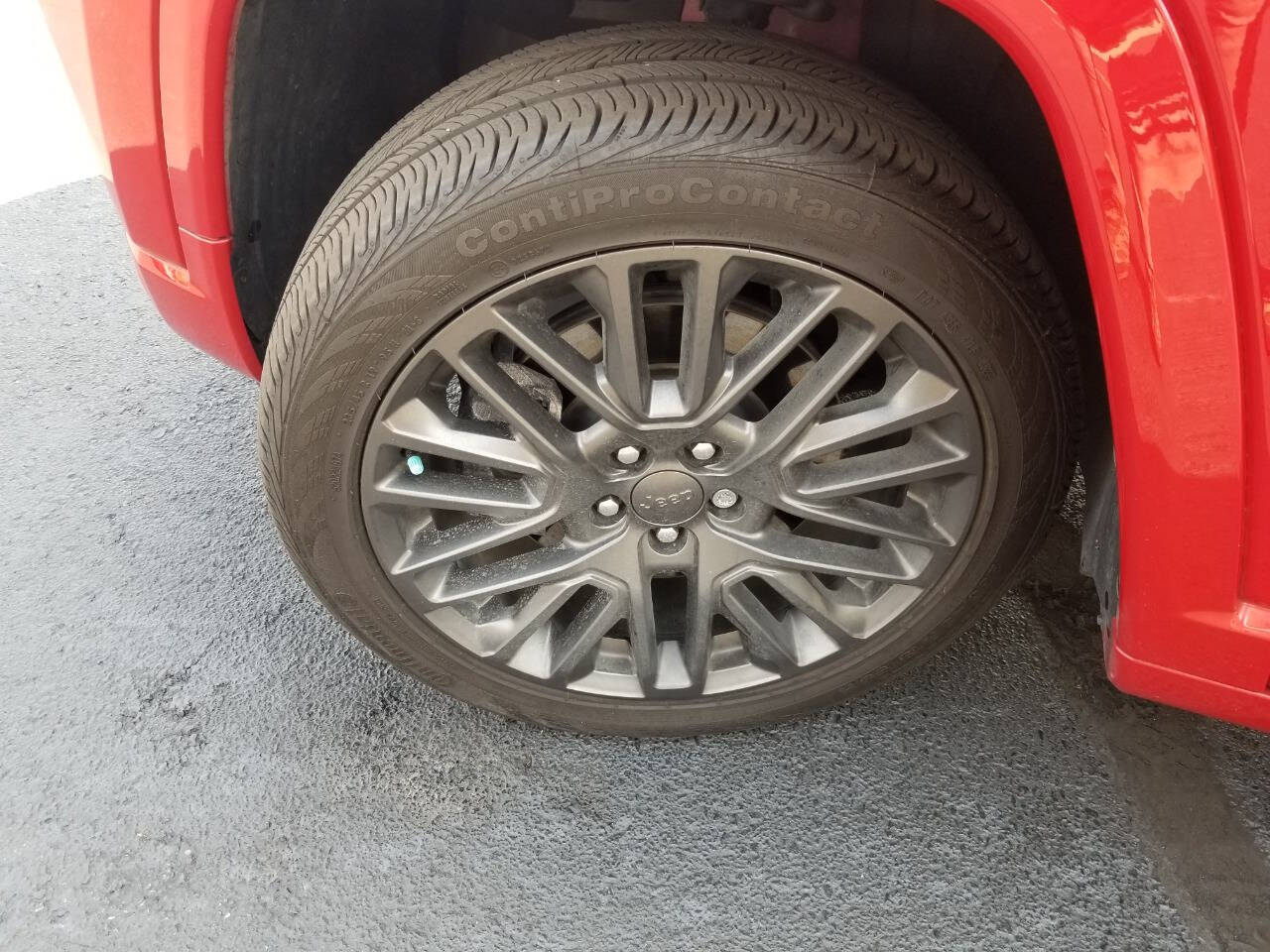 2023 Jeep Compass Red Edition photo 2