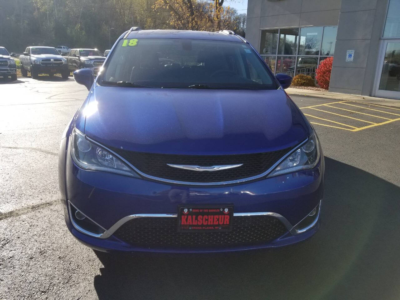 Certified 2018 Chrysler Pacifica Touring L with VIN 2C4RC1BG8JR258613 for sale in Cross Plains, WI