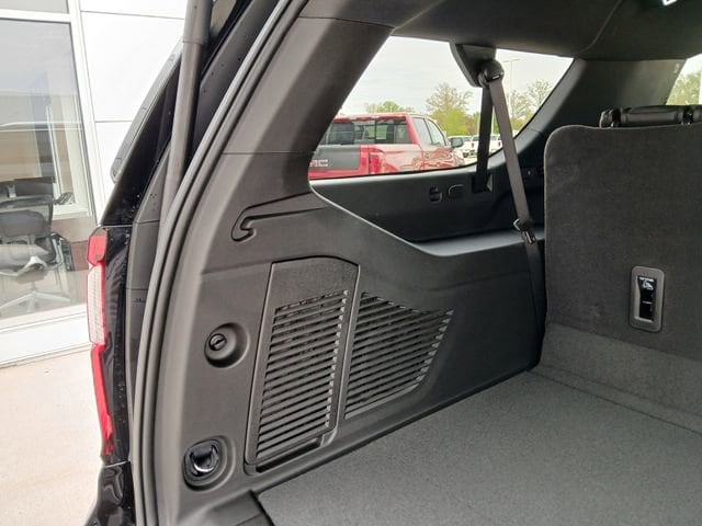 2026 GMC Yukon XL Elevation - Photo 25
