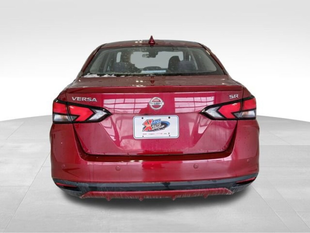 Used 2022 Nissan Versa 1.6 SR Xtronic CVT Sedan