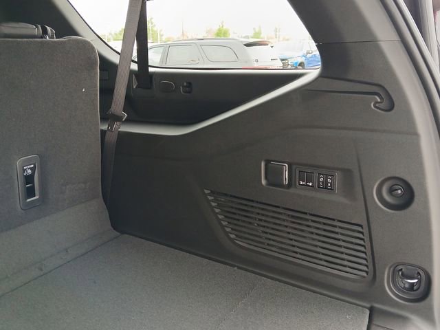 2026 GMC Yukon XL Elevation - Photo 26