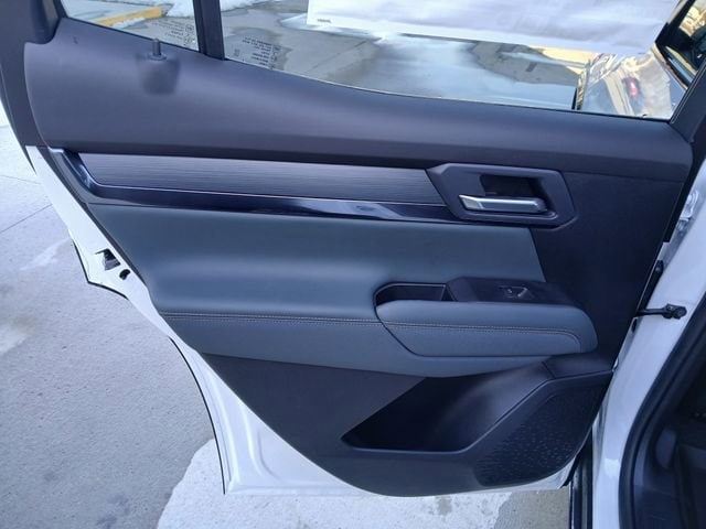 2026 GMC Terrain AT4 - Photo 13