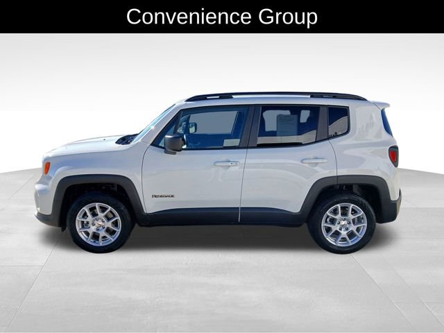 2022 Jeep Renegade Latitude photo 2