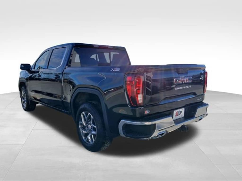 New 2026 GMC Sierra 1500 SLE Truck
