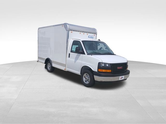 2025 Gmc Savana Cutaway 3500 photo 2