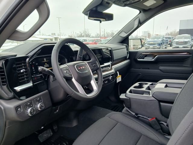 2026 GMC Sierra 1500 SLE - Photo 9