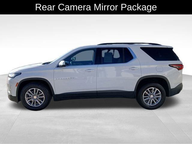 2023 Chevrolet Traverse Cloth photo 2