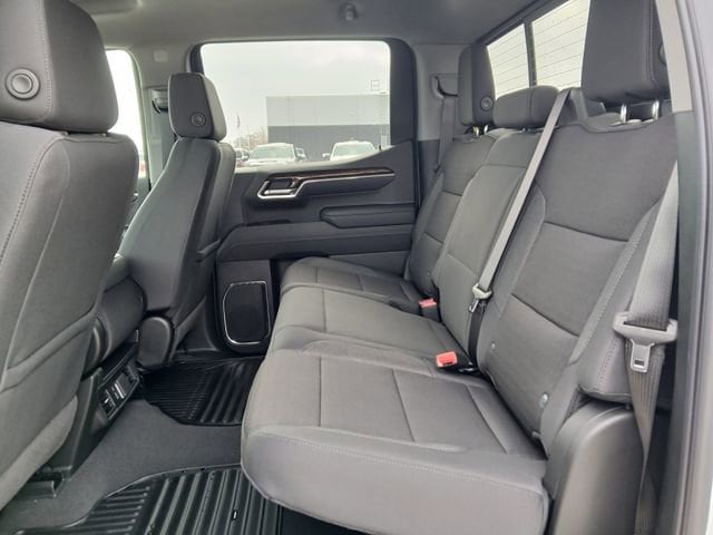 2026 GMC Sierra 1500 SLE - Photo 13