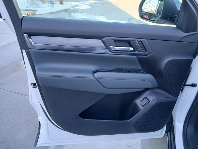 2026 GMC Terrain AT4 - Photo 11