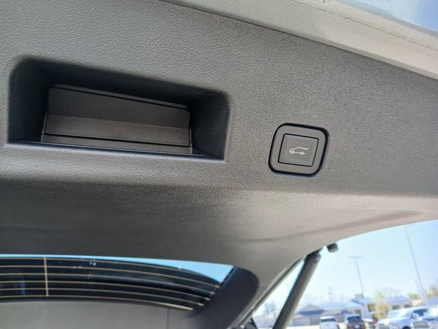 2026 GMC Acadia Elevation - Photo 21