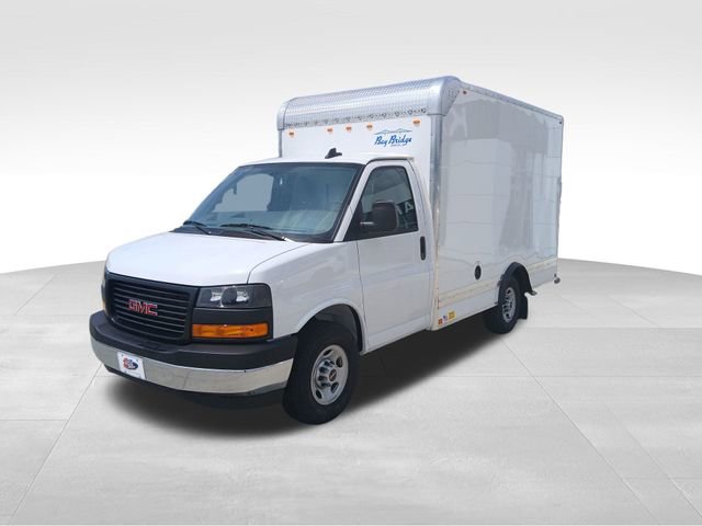 2025 Gmc Savana Cutaway 3500 photo 3
