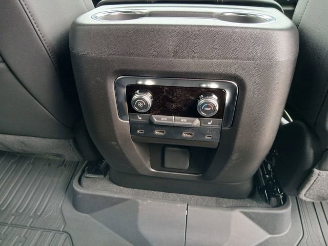 2026 GMC Yukon XL Elevation - Photo 31