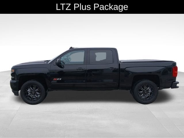 2018 Chevrolet Silverado 1500 LTZ photo 3