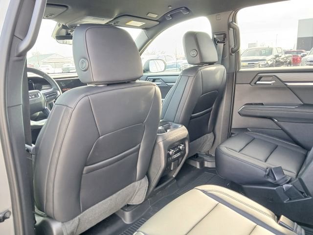 2026 GMC Acadia Elevation - Photo 13