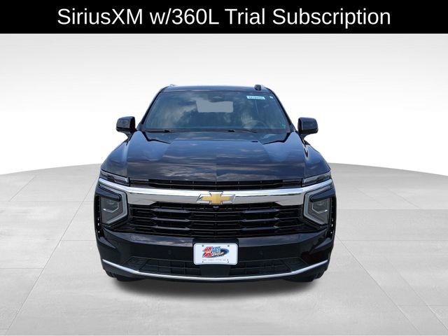 2025 Chevrolet Tahoe LS photo 3