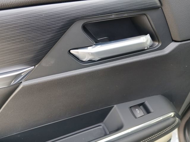2026 GMC Acadia Elevation - Photo 17