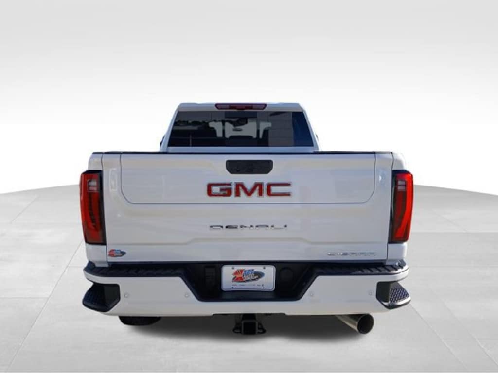 New 2026 GMC Sierra 2500 HD Denali Truck