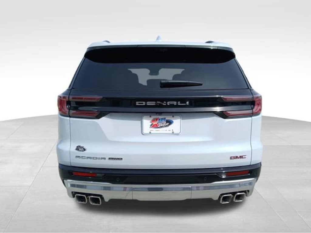New 2026 GMC Acadia Denali SUV