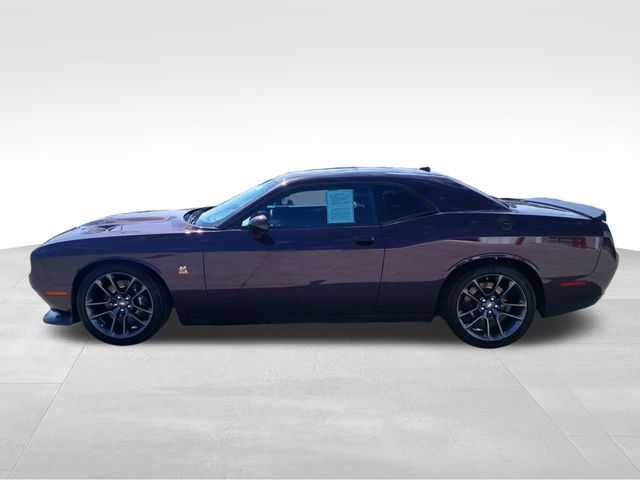 2022 Dodge Challenger R/T Scat Pack photo 2