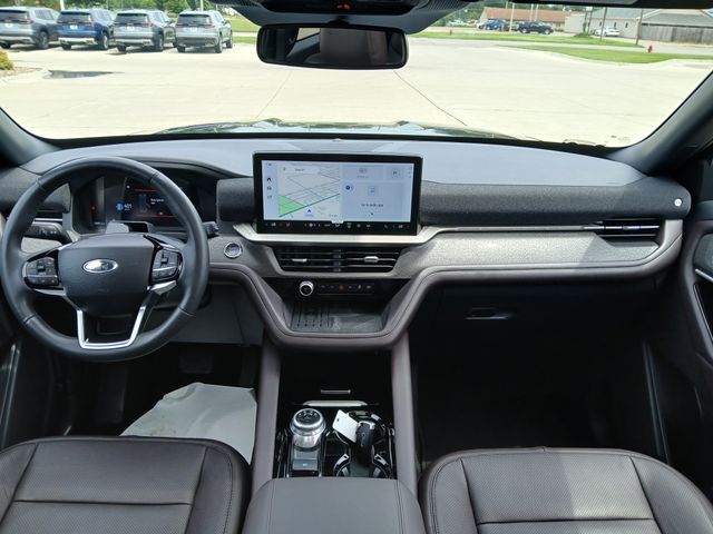 2025 Ford Explorer Platinum - Photo 37