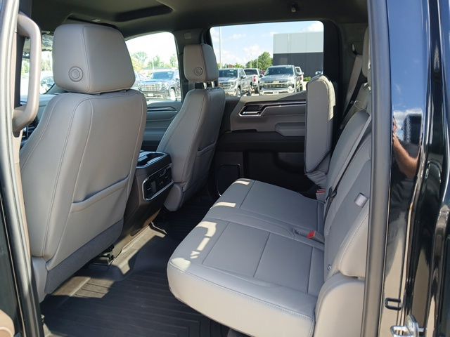 2024 Chevrolet Silverado 1500 LTZ - Photo 22