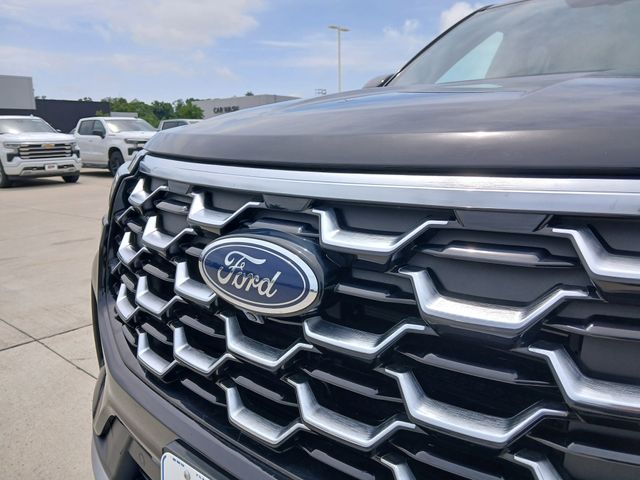2025 Ford Explorer Platinum - Photo 41