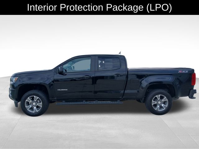 2019 Chevrolet Colorado Z71 photo 2