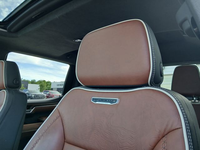2025 GMC Sierra 1500 Denali Ultimate - Photo 38