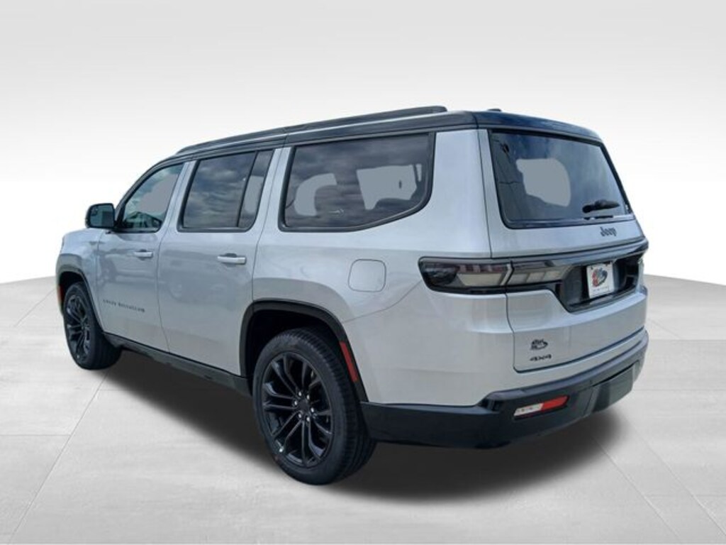 New 2026 Jeep Grand Wagoneer Summit Sport Utility