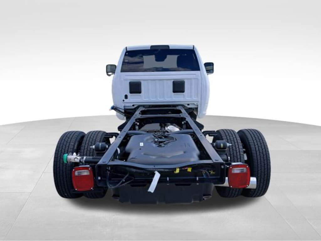 New 2026 Ram 3500 Chassis Cab Tradesman/Big Horn Pickup