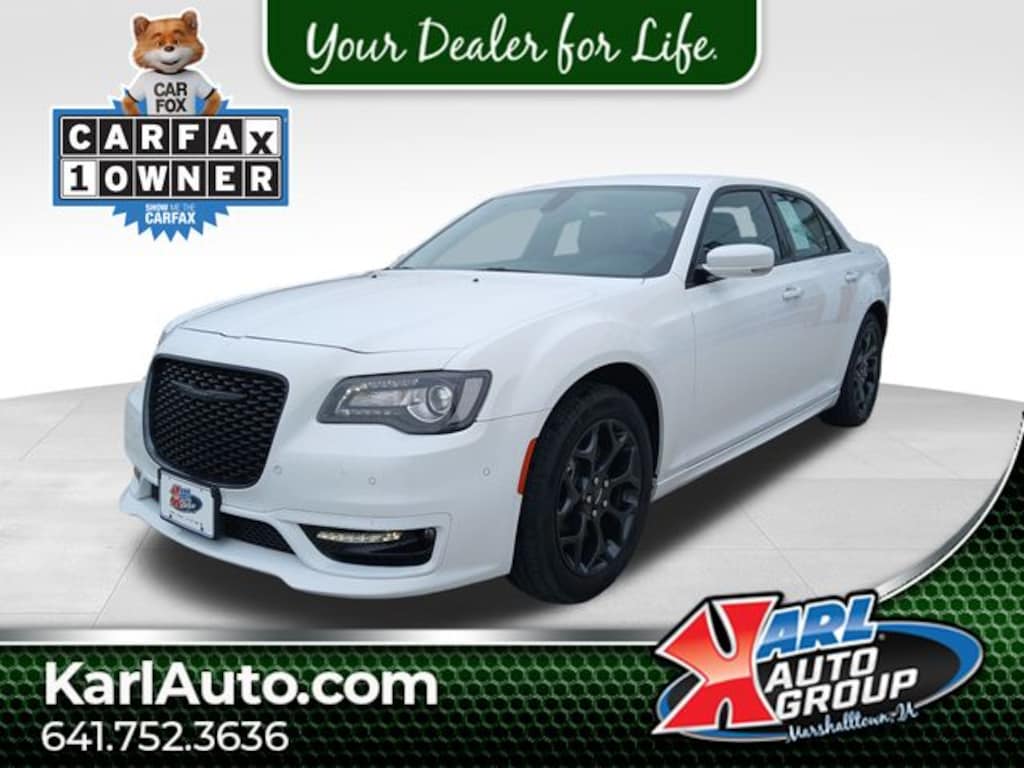 Used 2022 Chrysler 300 Touring Sedan