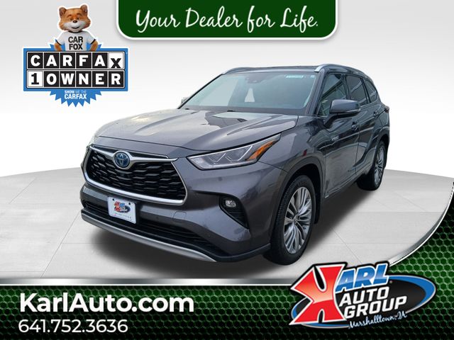 2020 Toyota Highlander Platinum's photo