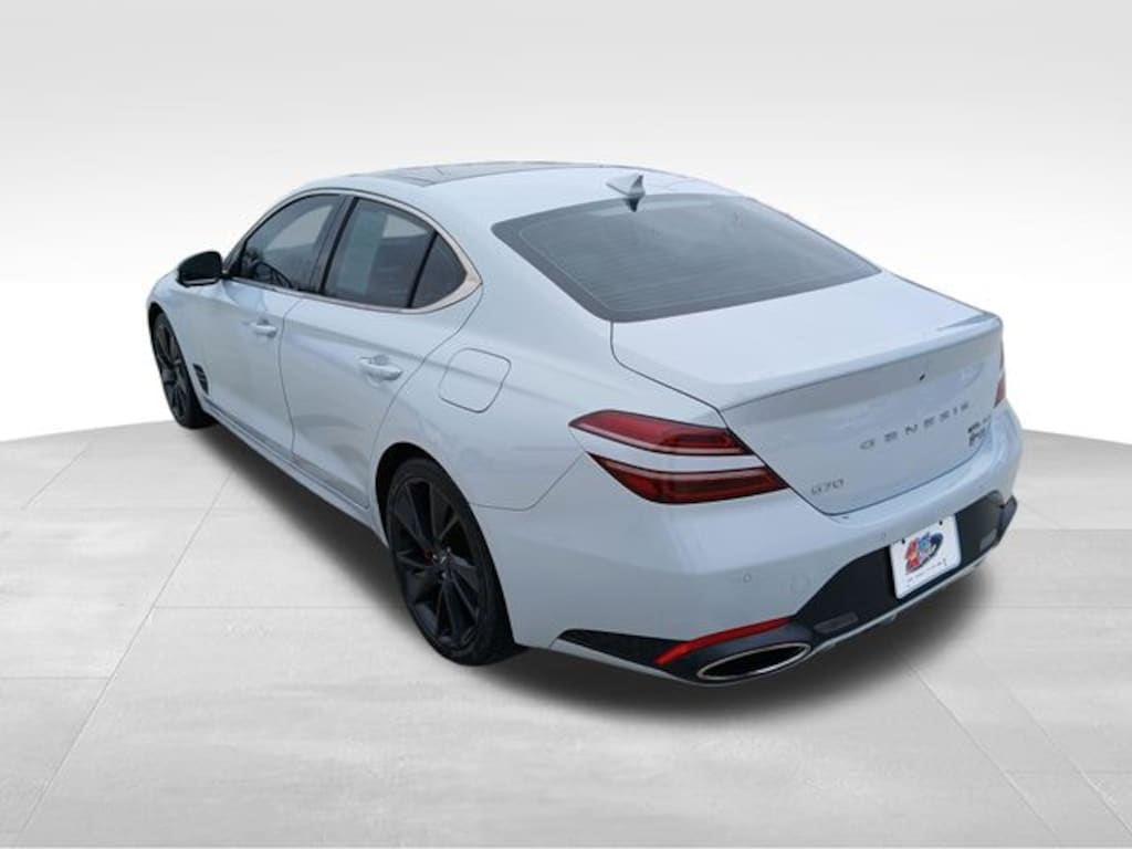 Used 2022 Genesis G70 3.3T Sedan
