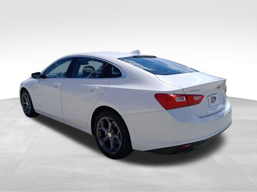 Used 2024 Chevrolet Malibu LT Sedan