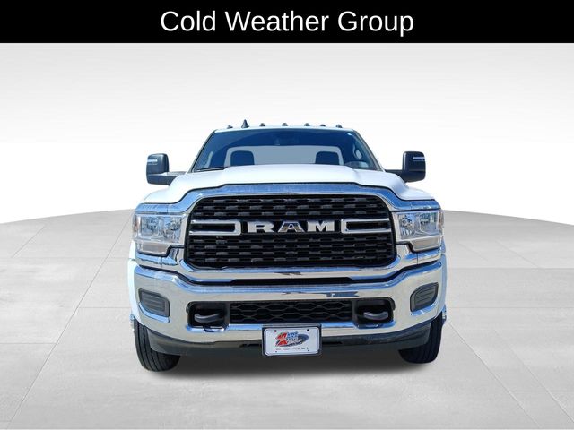 2024 Ram 5500 SLT photo 3