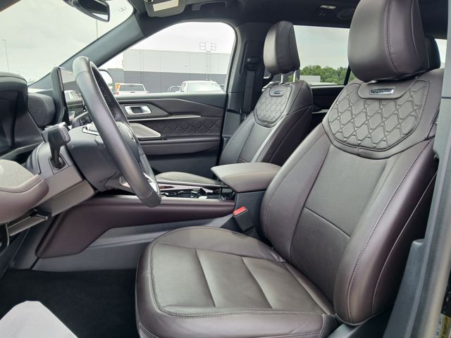 2025 Ford Explorer Platinum - Photo 10