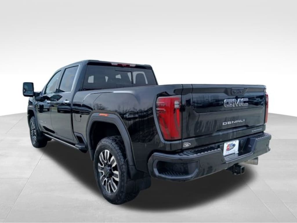 Used 2025 GMC Sierra 2500HD Denali Ultimate Truck Crew Cab