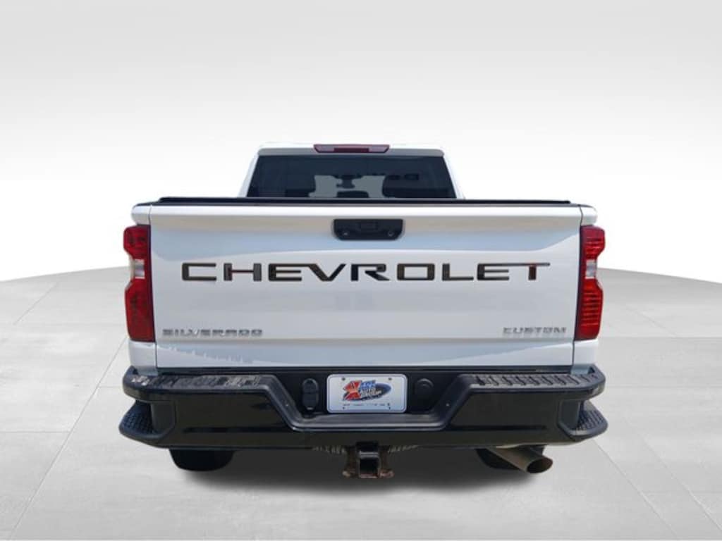Used 2022 Chevrolet Silverado 2500HD Custom Truck Crew Cab