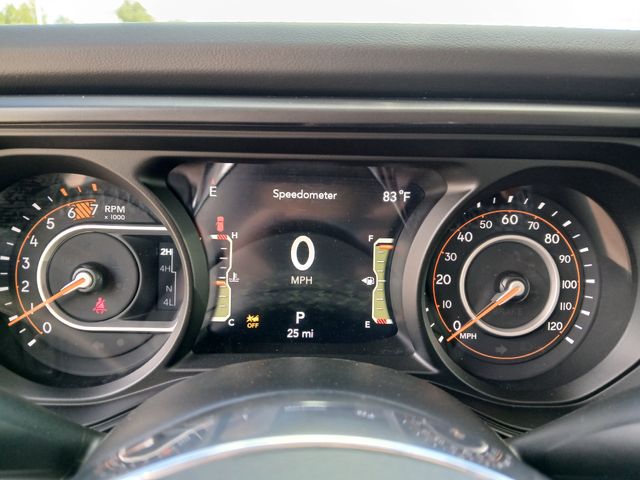 2025 Jeep Wrangler 4-Door Sahara - Photo 22