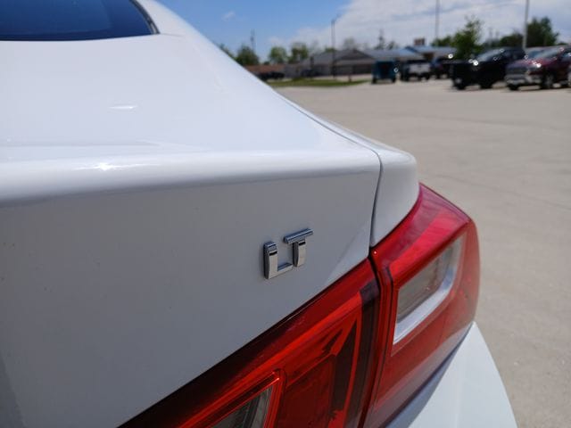 2024 Chevrolet Malibu 1LT - Photo 11