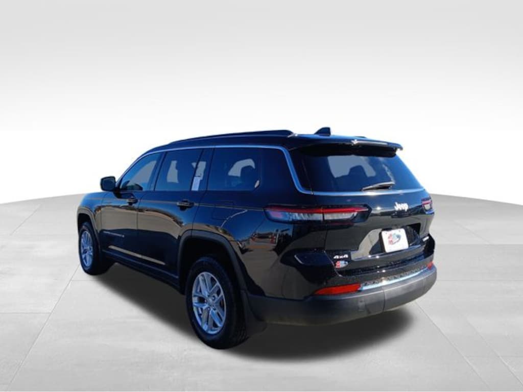 New 2025 Jeep Grand Cherokee L Laredo Sport Utility