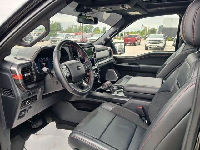 2025 Ford F-150 Raptor - Photo 14