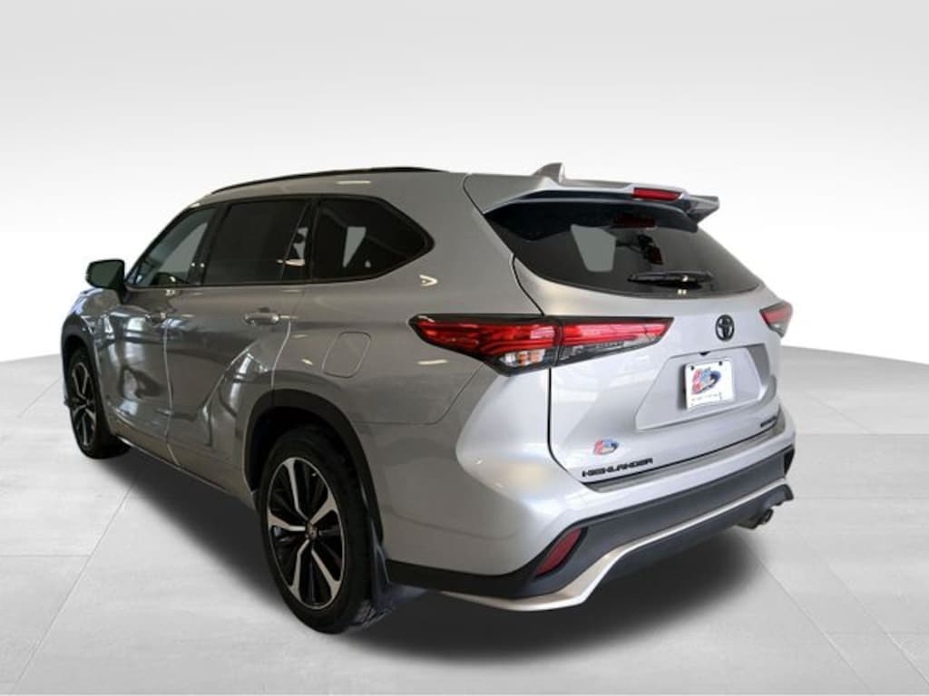 Used 2022 Toyota Highlander XSE SUV
