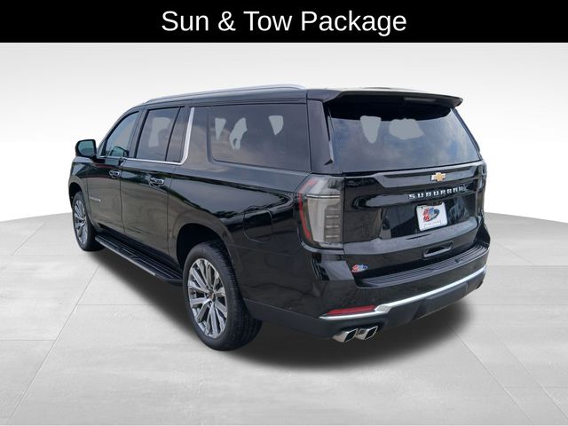 2025 Chevrolet Suburban High Country photo 4