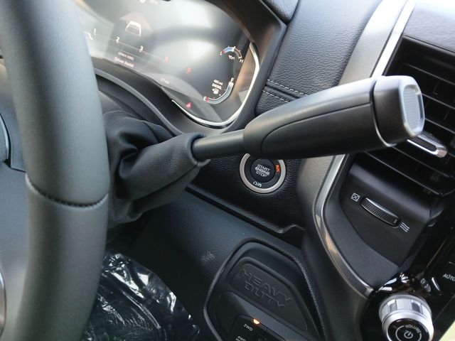 2025 RAM 2500 Laramie - Photo 18