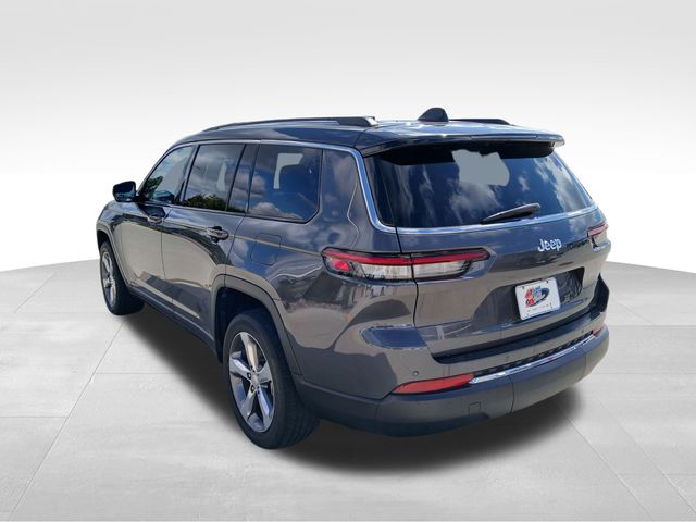 2022 Jeep Grand Cherokee Limited photo 2
