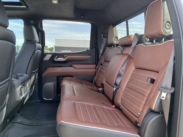 2025 GMC Sierra 1500 Denali Ultimate - Photo 18