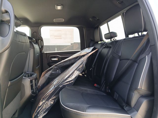 2025 RAM 3500 Laramie - Photo 25