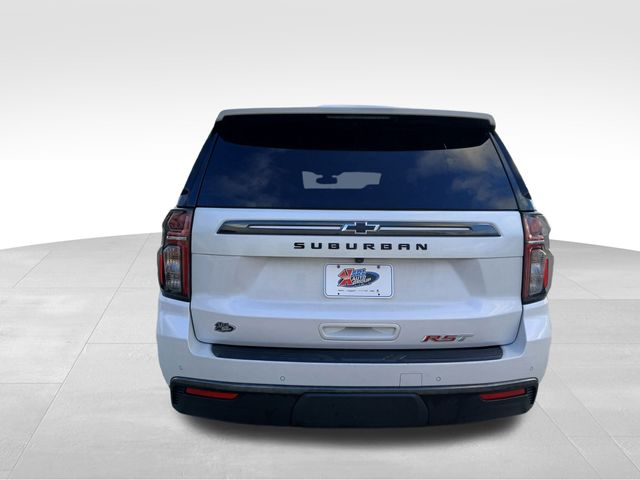 2021 Chevrolet Suburban RST photo 4